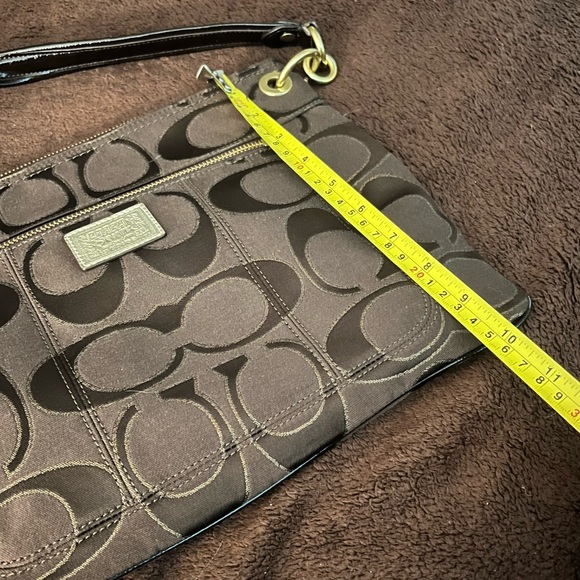 Coach Crossbody Chocolate Brown - Picture 5 of 9